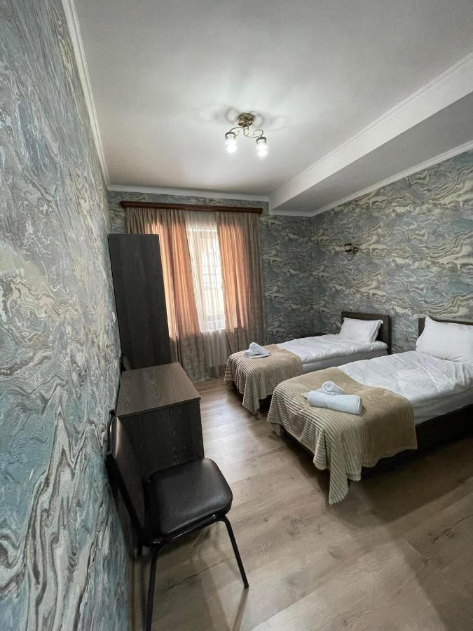 קזבגי Hotel Shina מראה חיצוני תמונה