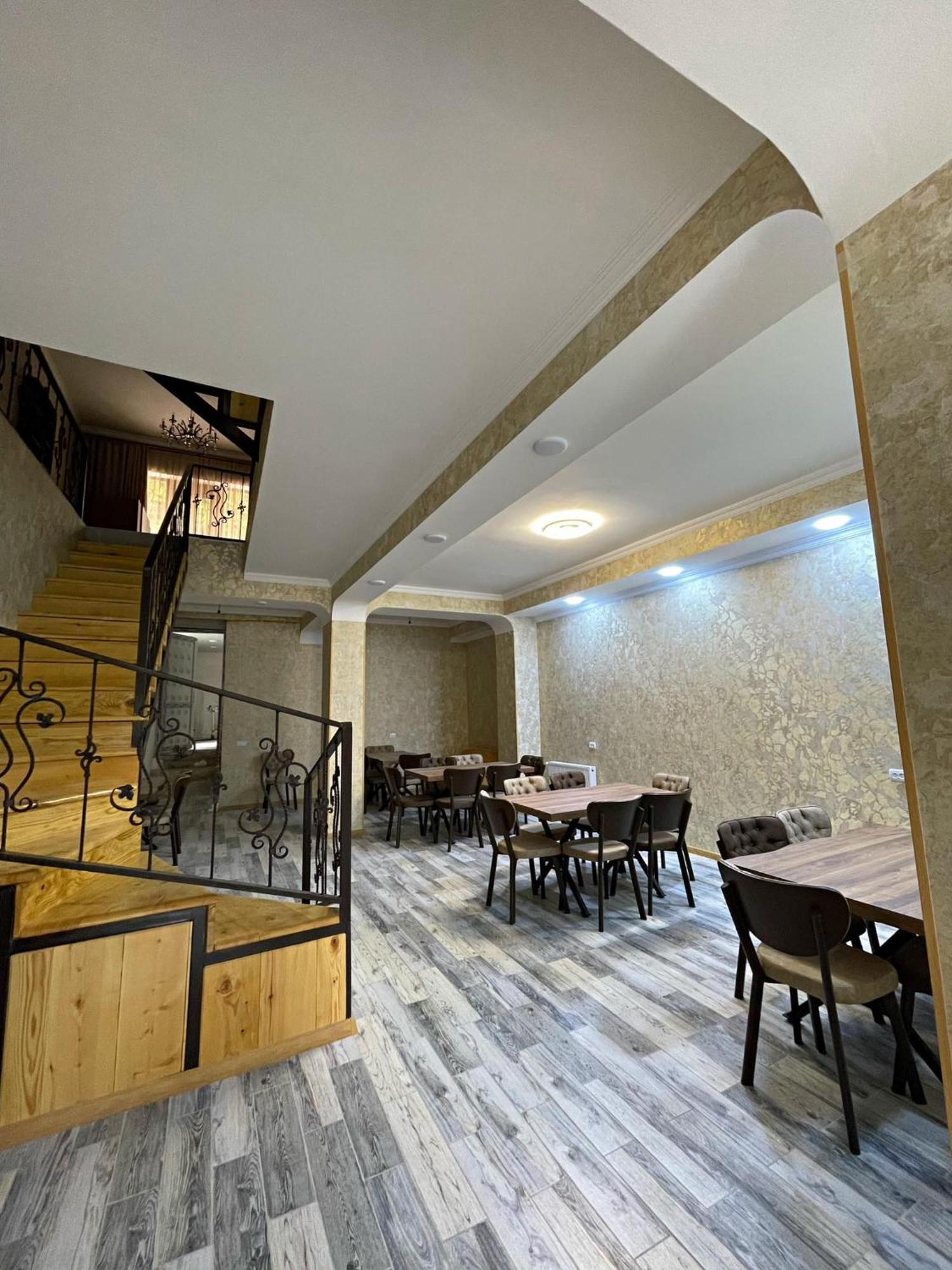 קזבגי Hotel Shina מראה חיצוני תמונה